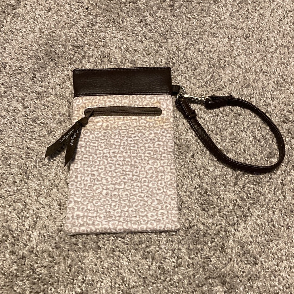 NOS Thirtyone Elegant Brown and Cream Wristlet